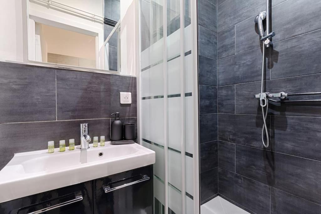 Batignolles Lemercier Cosy Apartment 4P-1Br 파리 외부 사진